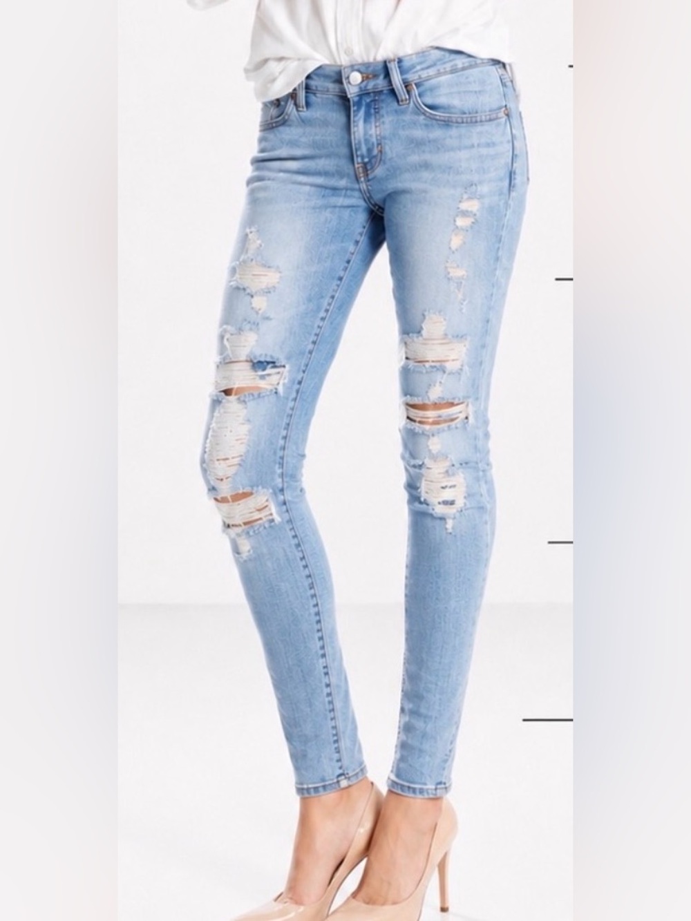 Levi's 711 Distressed Skinny Jeans